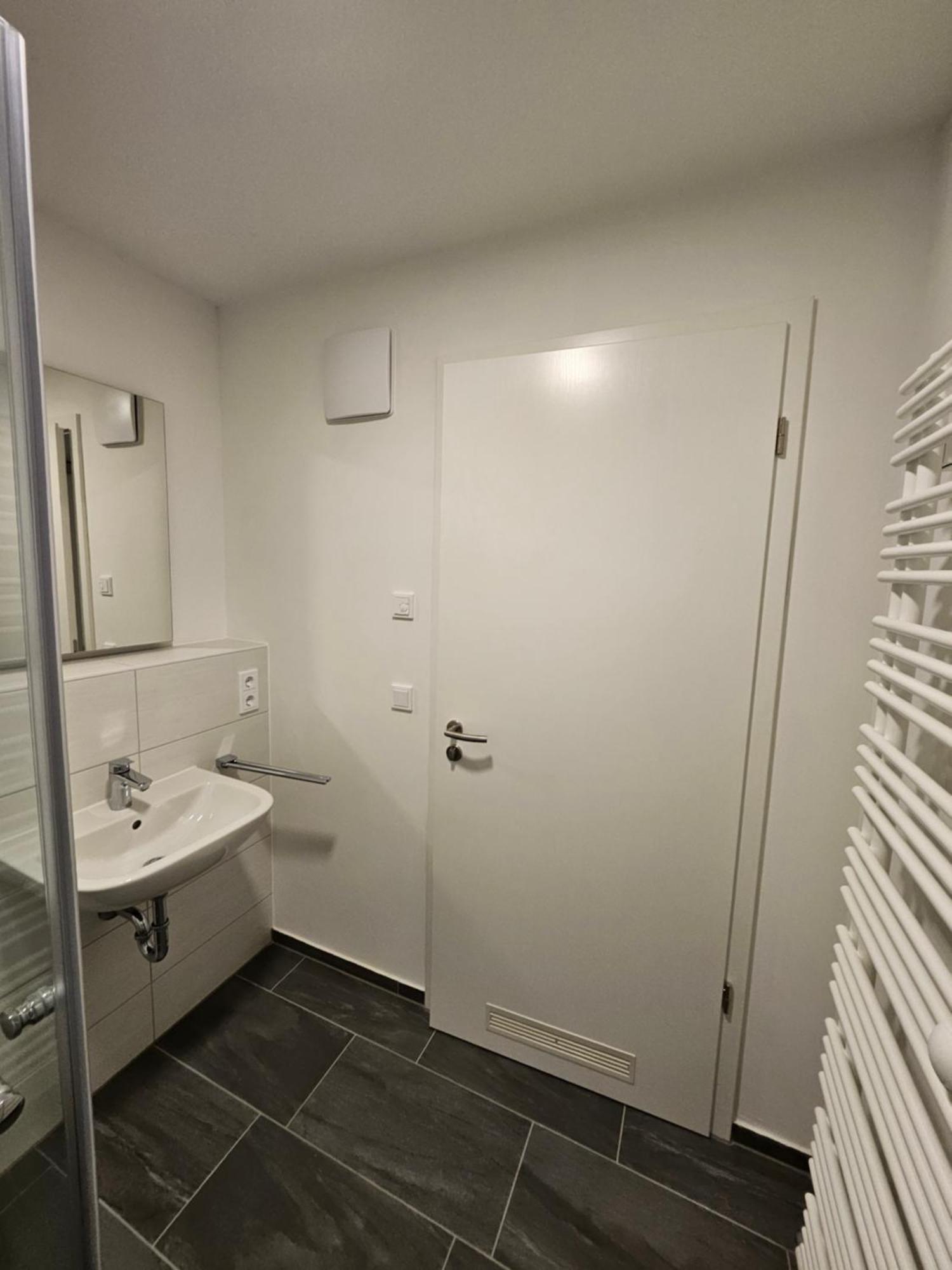 Modern Apartment Self Check In Nuremberg Extérieur photo